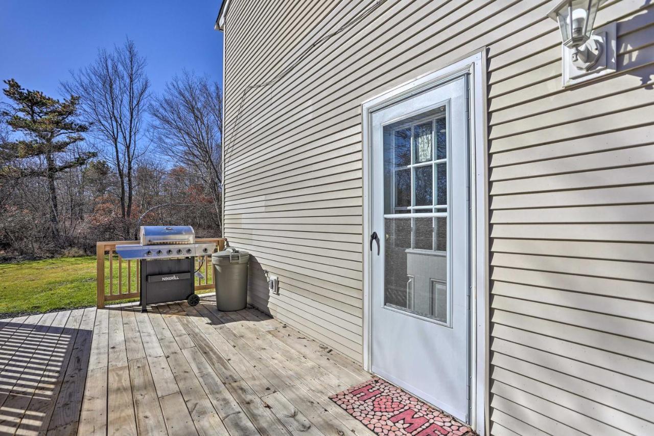 Peaceful Poconos Home With Lake And Pool Access! Long Pond Luaran gambar